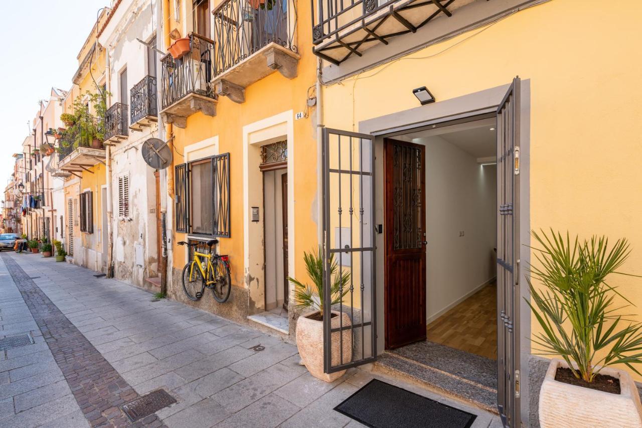 A E C Homedesign Stampace Cagliari Bagian luar foto