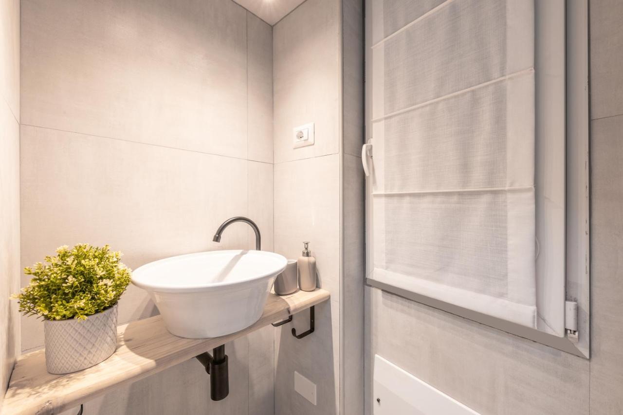 A E C Homedesign Stampace Cagliari Bagian luar foto